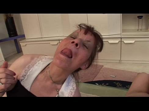 ❤️ Dalawang lola at isang lolo ang may threesome ❌ Fucking video  sa tl.sexogolic-info.ru ❌