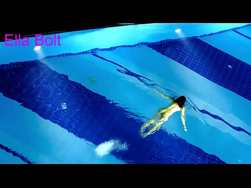 ❤️ Hindi ko mapigilang panoorin, ang batang blonde ay nahuling lumalangoy nang hubo't hubad sa ELLA BOLT resort pool ❌ Fucking video  sa tl.sexogolic-info.ru ❌