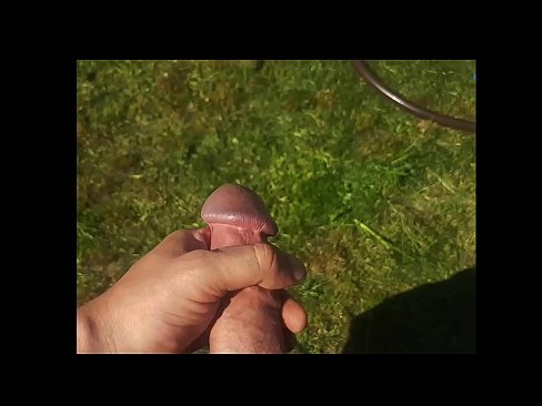 ❤️ Hot hottie gets kanyang pink puki fucked at cums sa isang pumulandit sa isang summer garden ❌ Fucking video sa tl.sexogolic-info.ru ❌